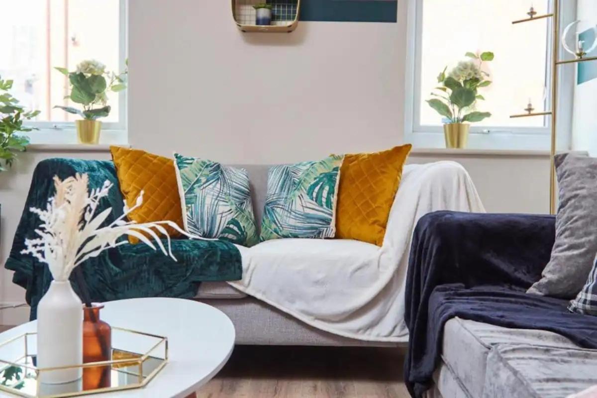 Beautiful 1 Bedroom Flat In Leeds - Sleeps 4 Dış mekan fotoğraf