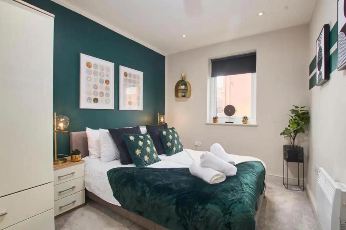 Beautiful 1 Bedroom Flat In Leeds - Sleeps 4 Dış mekan fotoğraf